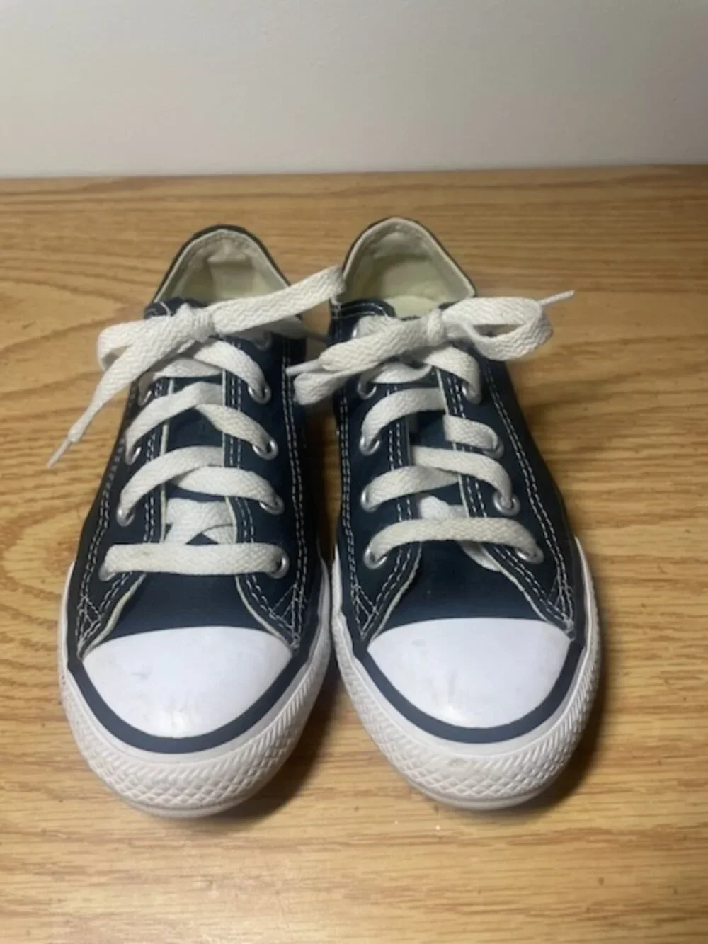 Converse Kids Black Low Top Sneakers Size 13 Classic Canvas
